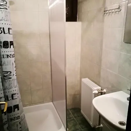 Paterdombi Vendeghaz Gasthuis